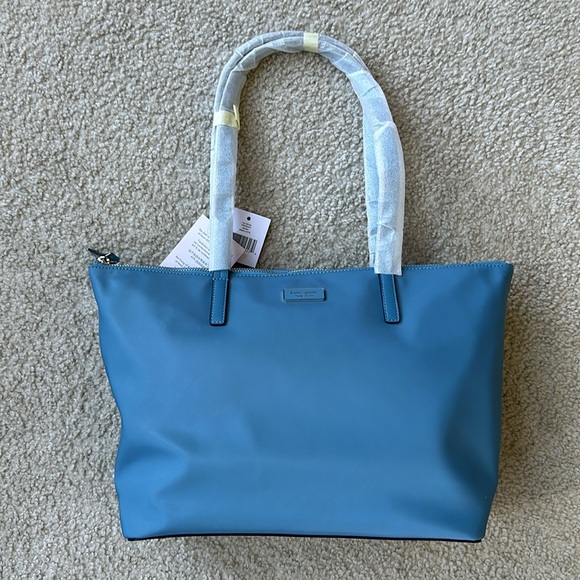 KATE SPADE HAYDEN NIAGARA NYLON TOP ZIP TOTE - Picture 4 of 15